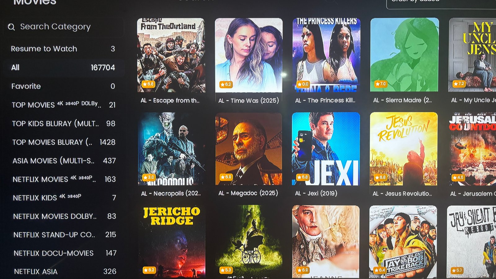 Best IPTV subscription UK - Strong 8K streaming devices